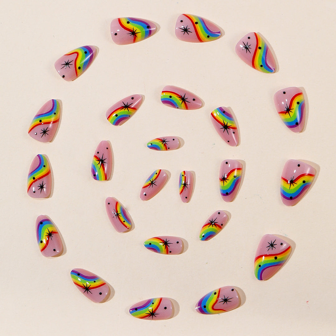 Bunte Regenbogen-Themen Nagelkunst Karnz