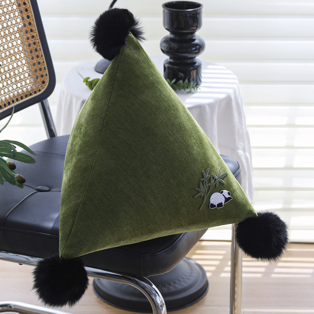 Dekoratives Kissen in Pyramidform mit tierischem Design