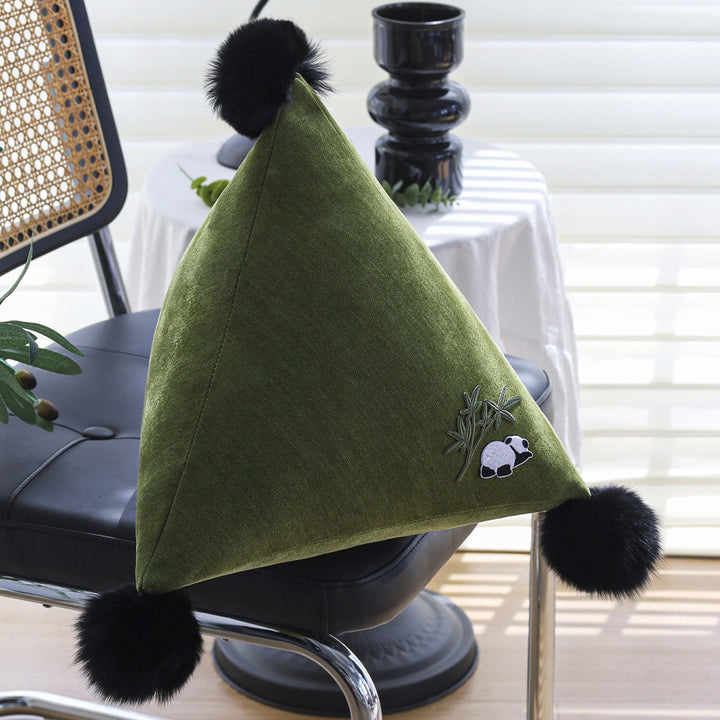 Dekoratives Kissen in Pyramidform mit tierischem Design