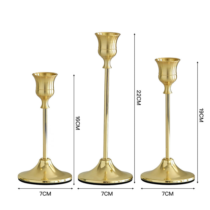 Elegante goldene Kerzenhalter Set