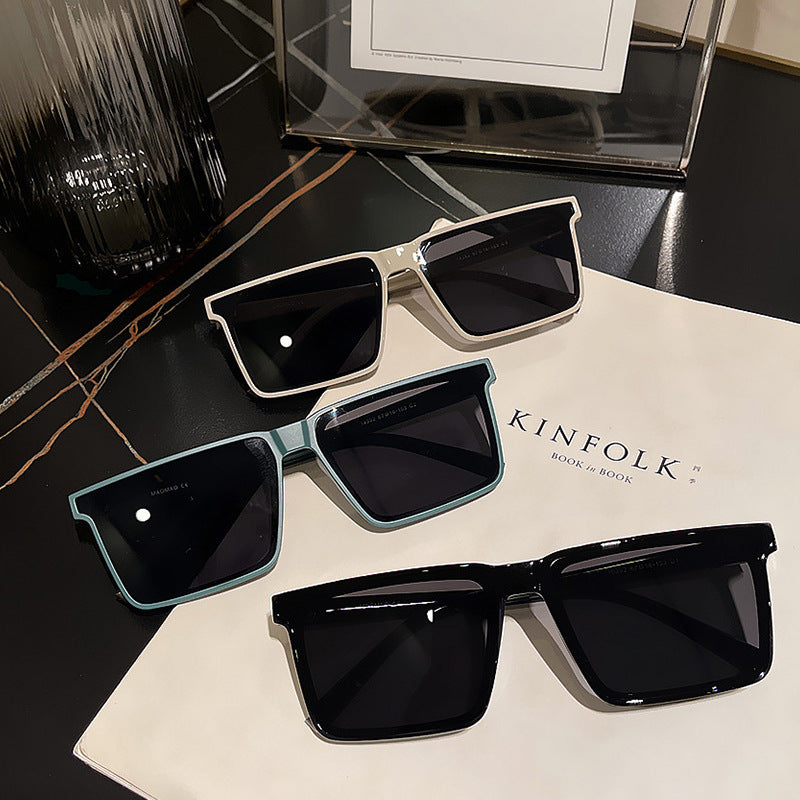 Damen quadratische Sonnenbrille mit modernem, robustem Kunststoffrahmen Karnz