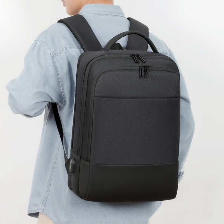 Vielseitiger Laptop-Rucksack Karnz