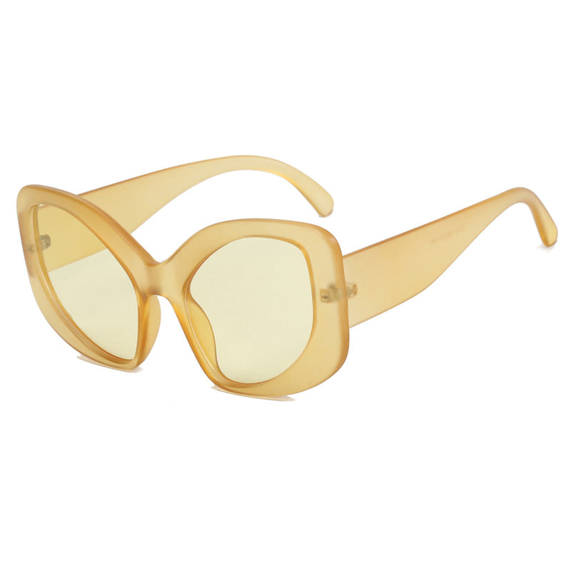 Damen oversized Sonnenbrille im modernen Design Karnz