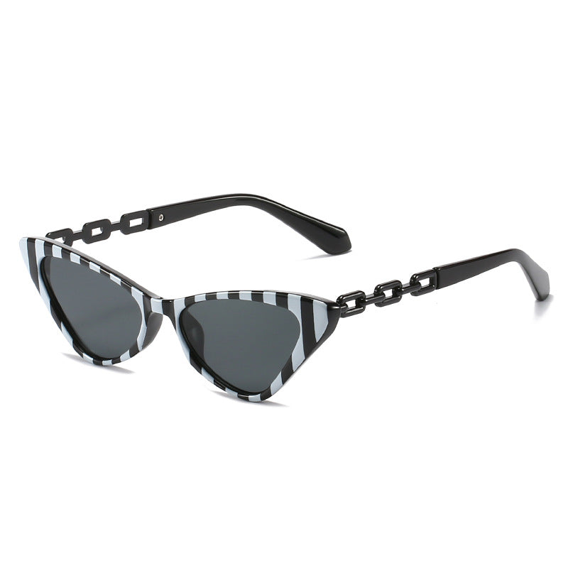 Damen Cat-Eye Sonnenbrille mit stilvollen Kettenakzenten Karnz