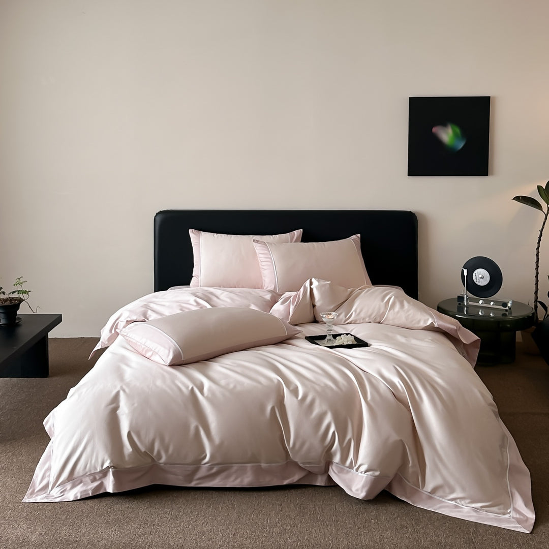 Premium-Baumwollsatin-Bettwäsche-Set mit feiner Kontrastpaspel und Hotelverschluss