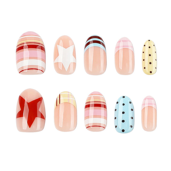 Kunstvolle Nagelkunst mit buntem Design Karnz