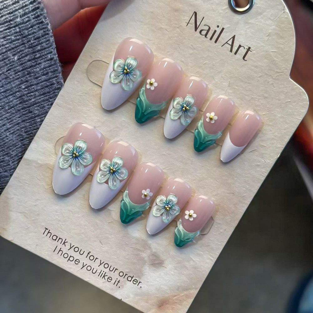 Blumenverzierte Press-On-Nagelset Karnz