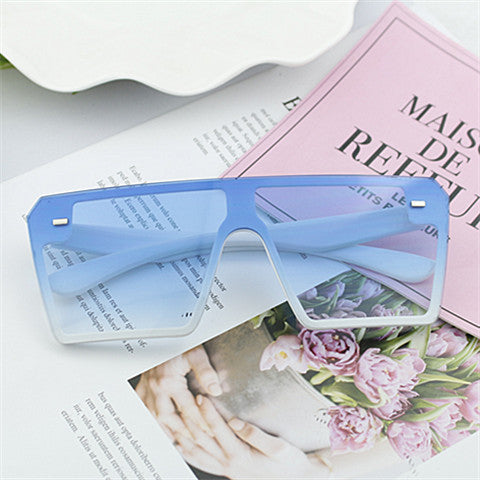 Damen Modische Rechteck-Sonnenbrille im urbanen Design Karnz