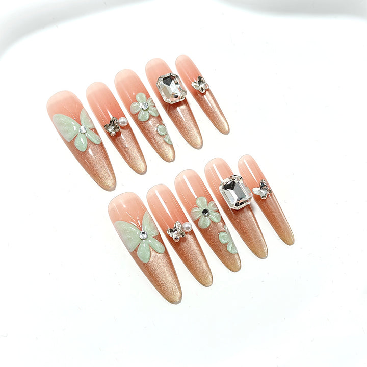 Kunstvolle Nail Art Design Karnz