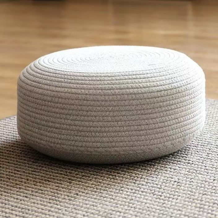 Handgefertigter Sitzpouf Karnz