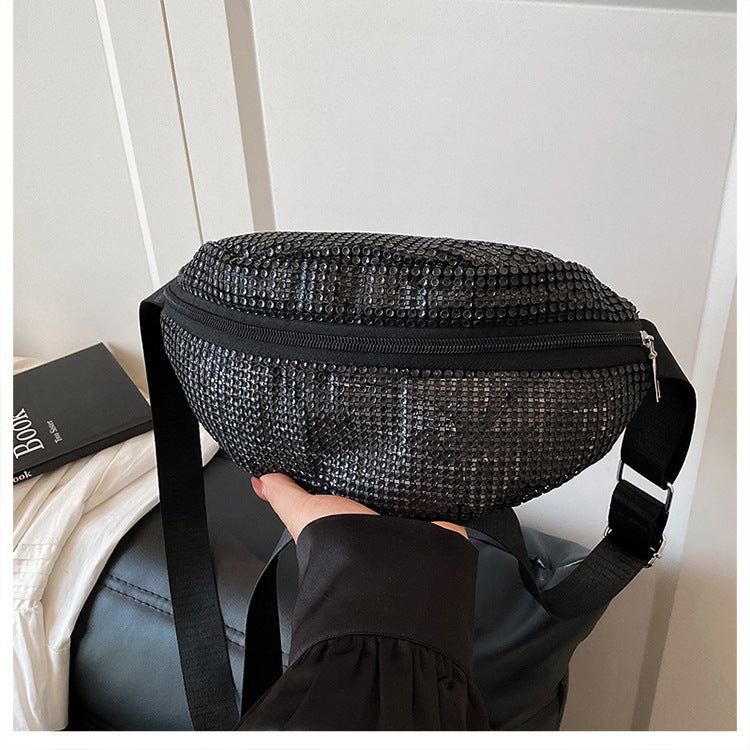 Schimmernde mit Strass verzierte Gürteltasche Karnz