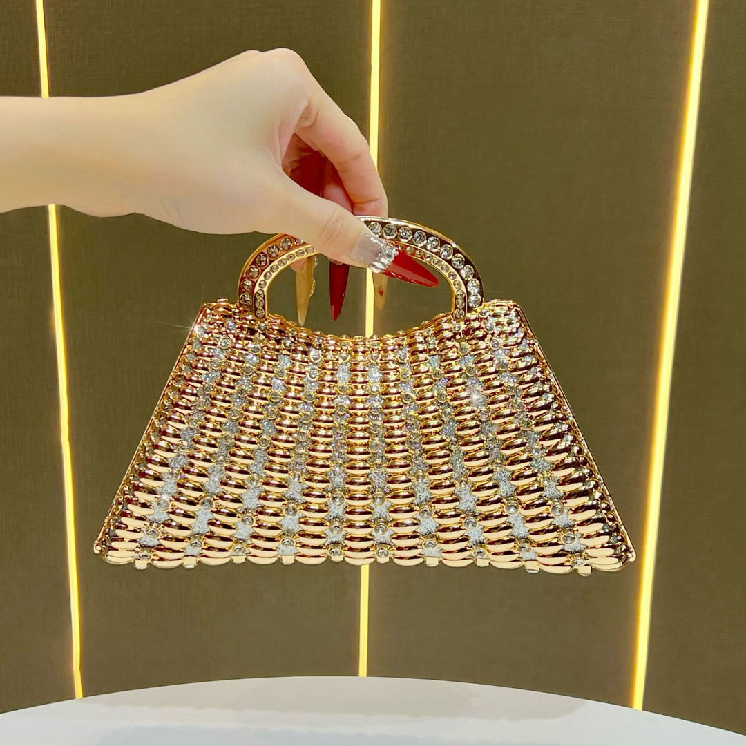 Strass-besetzte Abendhandtasche
