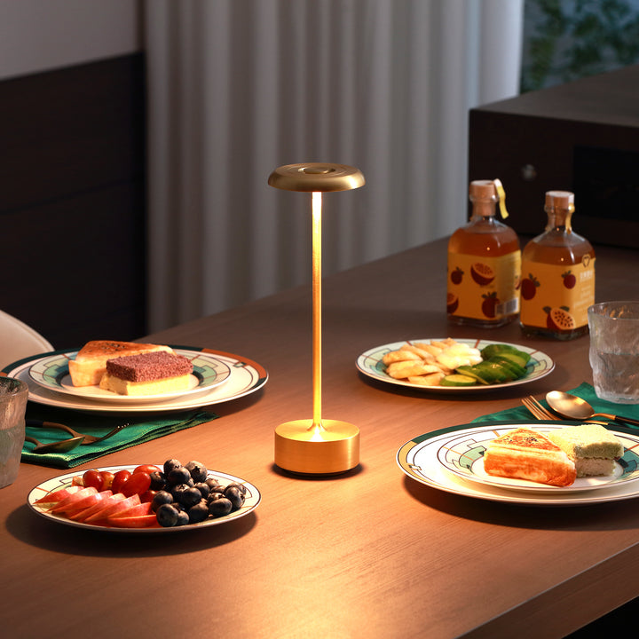 Moderne LED Tischlampe für funktionale Wohnbeleuchtung