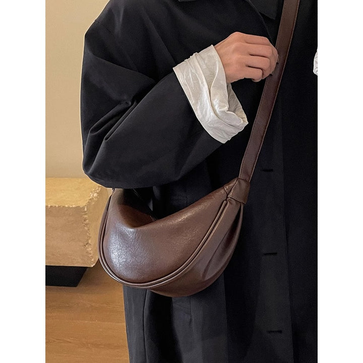 Sleek Leder Hobo Tasche Karnz