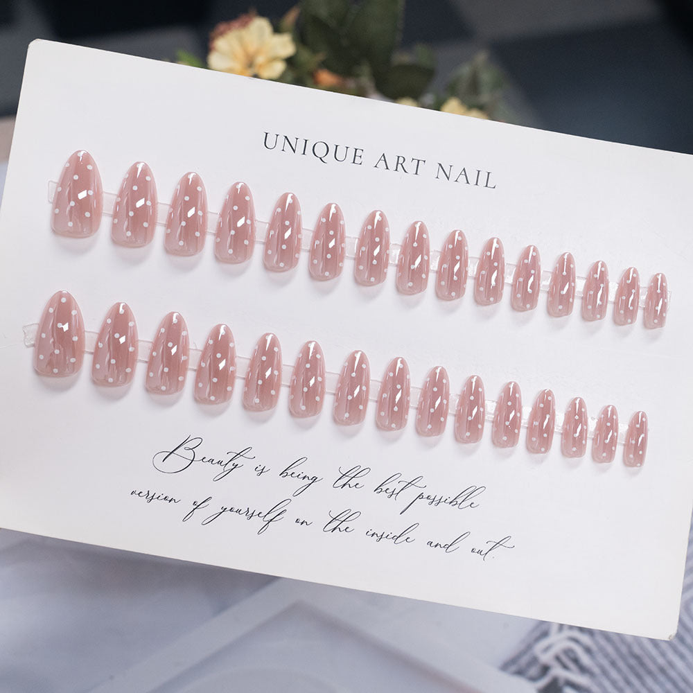 Dekoratives Stiletto Press-On Nagelset