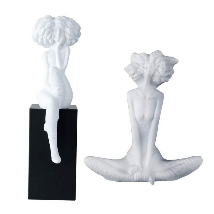Künstlerische figurative Heimskulptur