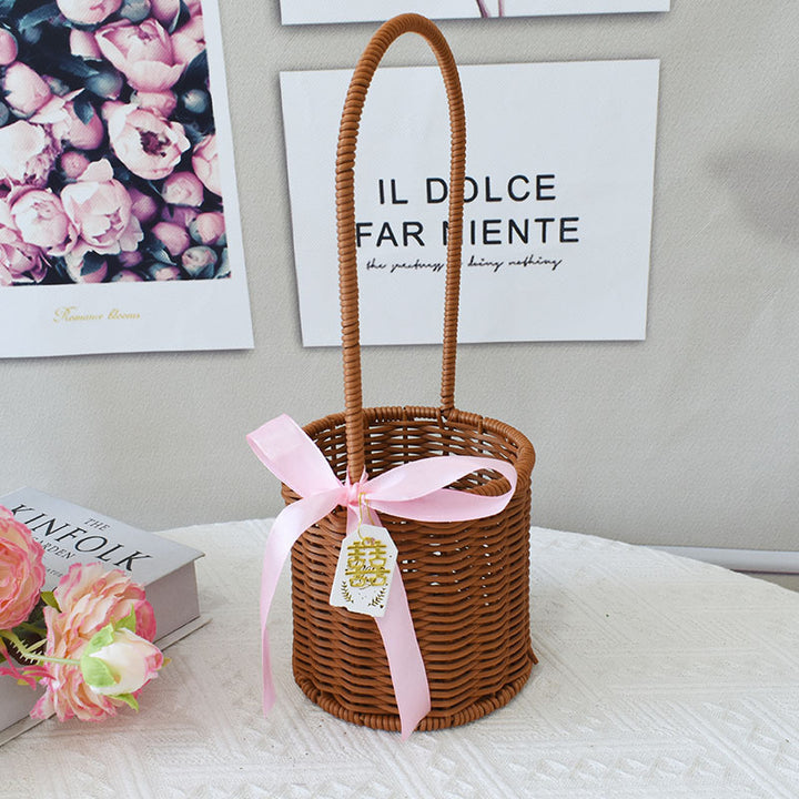 Chice Gewebte Handtasche mit Perlenakzent Karnz