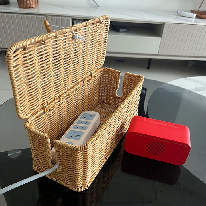 Dekorative Geflochtene Ladegerätestation Karnz