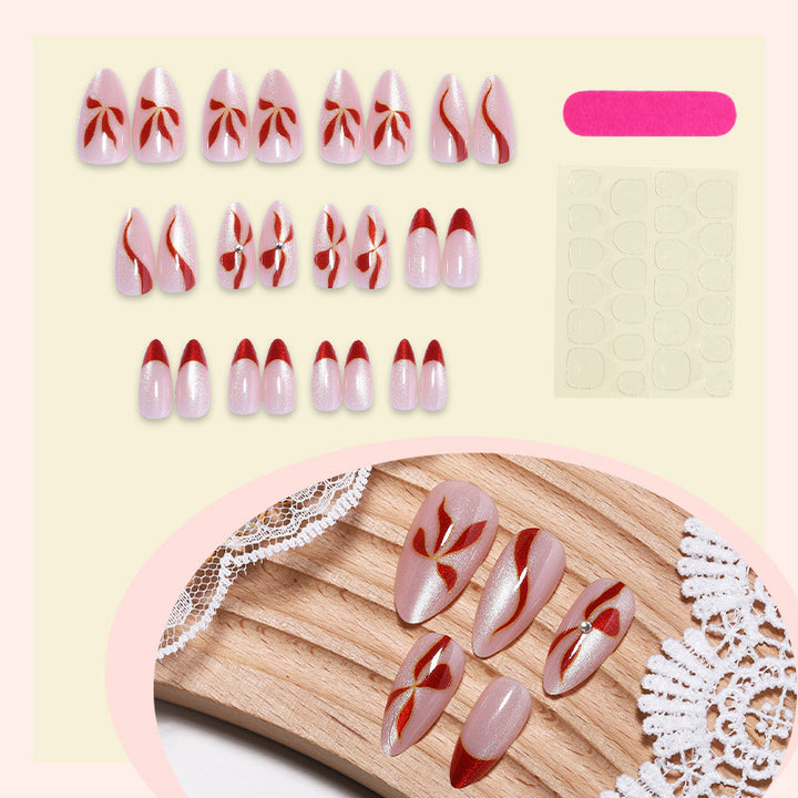 Elegante Ausdruck Presse-On Nagelkunst Set Karnz