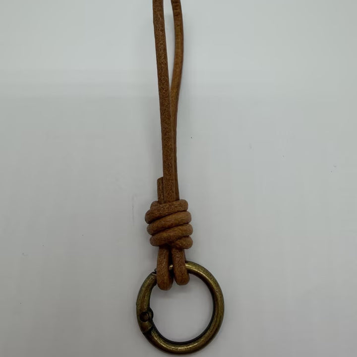 Handgemachter Leder-Schlüsselanhänger Karnz