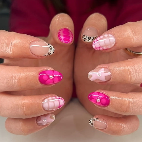 Dekorative Nagelkunst Karnz