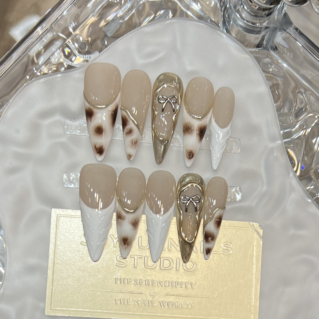 Kreative Nagelkunst