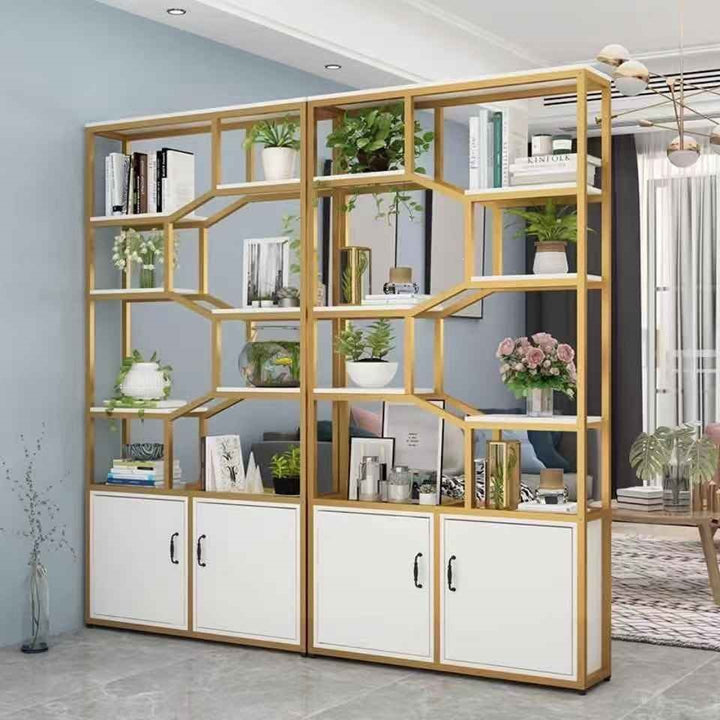 Regalsystem mit kreativen Ablageflächen Karnz