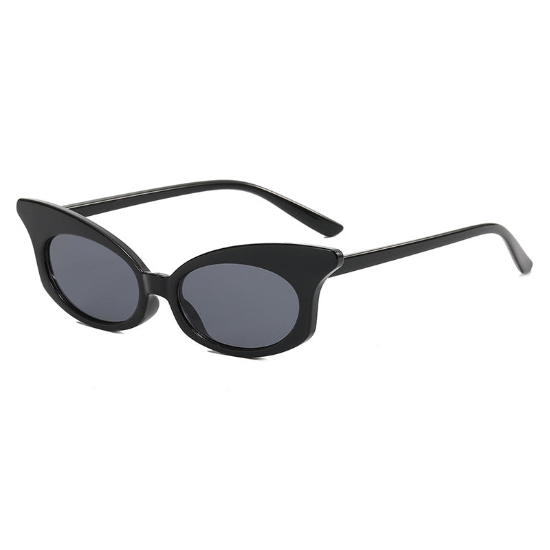 Damen Cat-Eye Sonnenbrille mit transparentem Rahmen und UV-Schutz Karnz