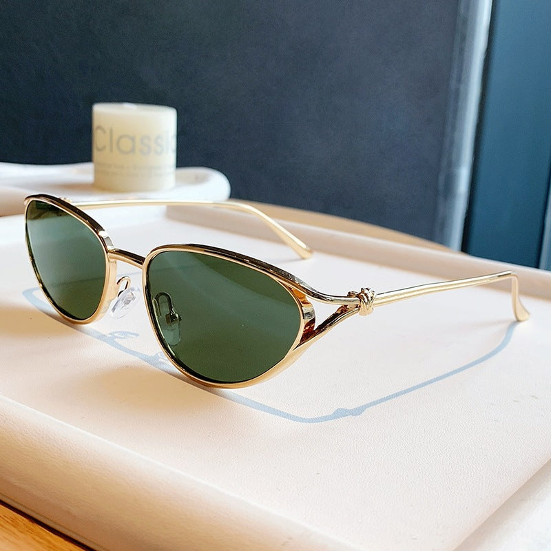 Damen Cat-Eye Sonnenbrille mit elegantem goldenen Rahmen und polarisierten Gläsern Karnz