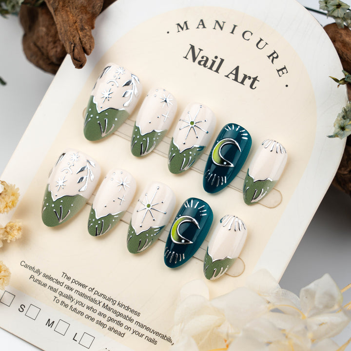Künstlerisch von der Natur inspirierte Press-On Nagelkunst Karnz