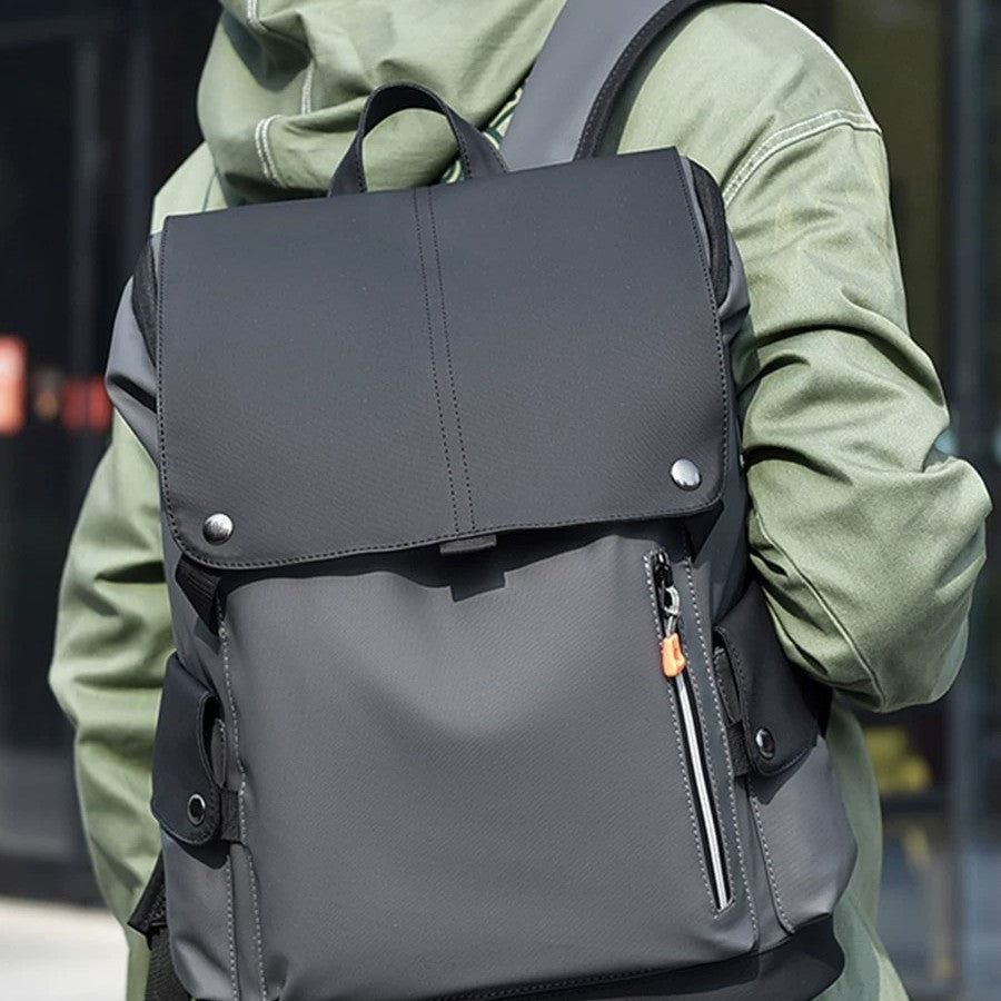 Multifunktionaler Rucksack Karnz