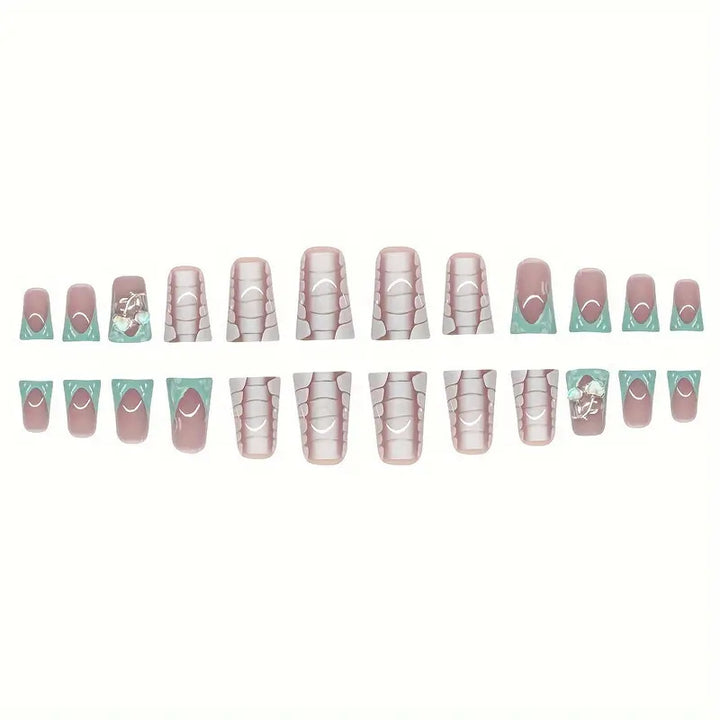 Künstlerische 3D-Nagelkunstverlängerungen Karnz