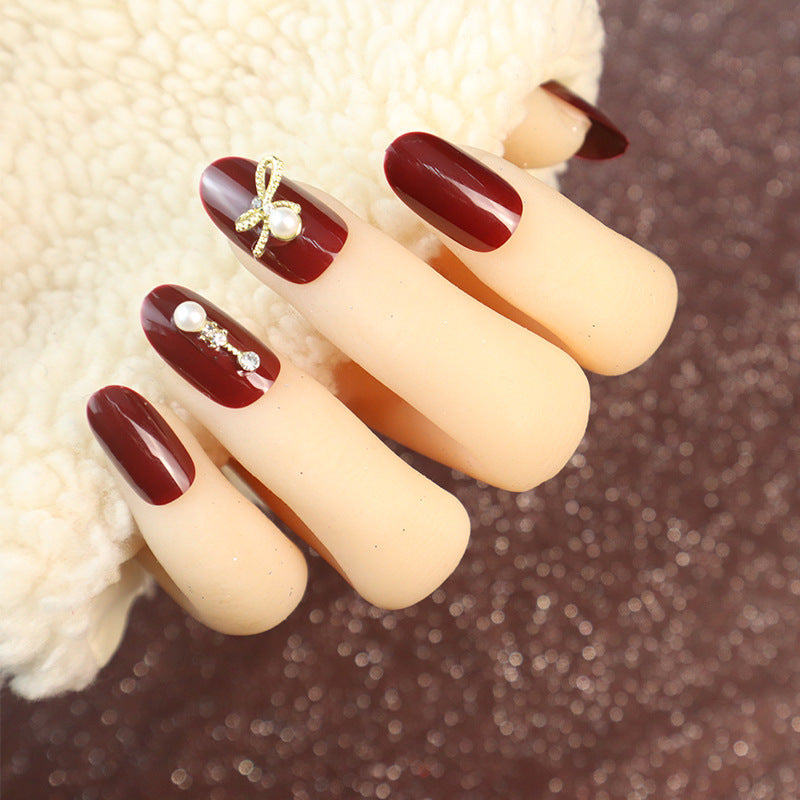 Luxuriöses Dekoratives Press-On Nagelset Karnz