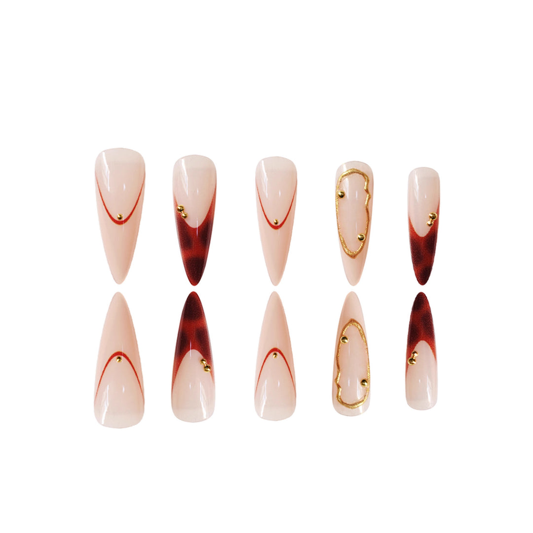 Stiletto Press-On Nagelkunst Set mit eleganten goldenen Akzenten Karnz