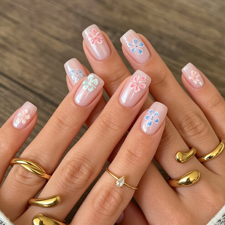 Künstlerische Florale Nagelkunst Tipps Karnz