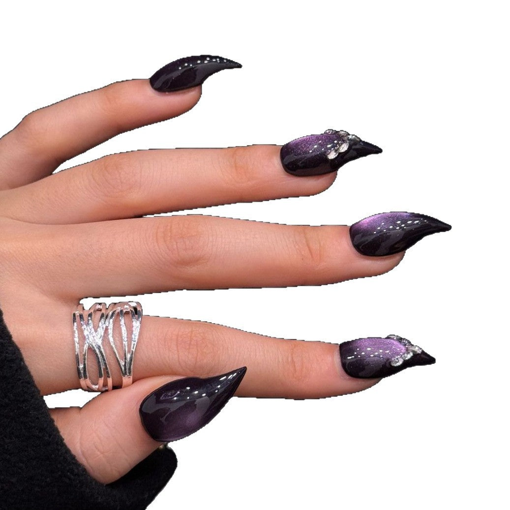 Glamouröse Stiletto Press-On Nagelverzierungen