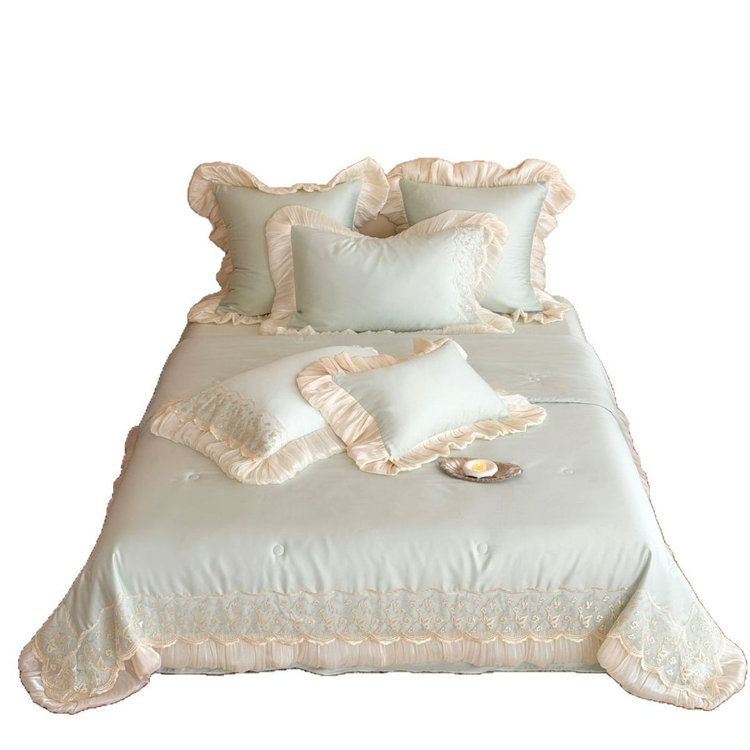 Luxuriöses Satin-Bettwäsche-Set mit Spitzen- und Rüschenverzierung