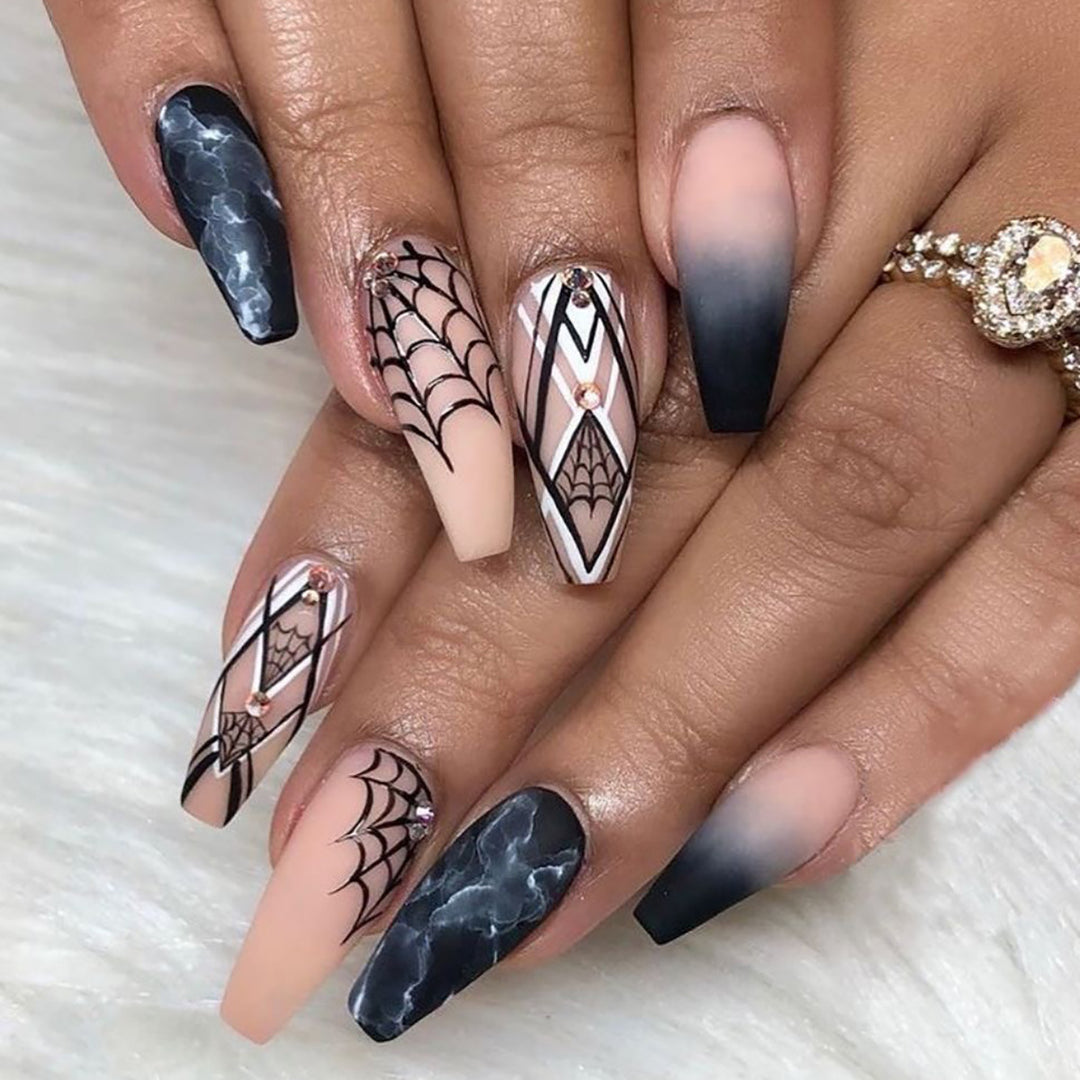 Künstlerisches Halloween-inspiriertes Stiletto-Nagelkunst-Set Karnz