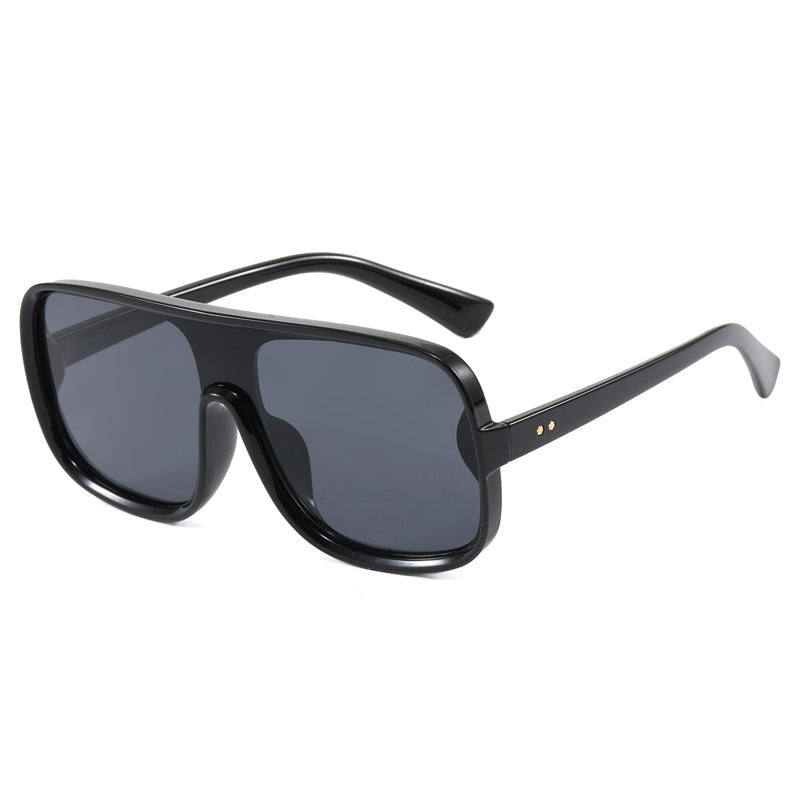 Damen modische Oversized-Sonnenbrille im futuristischen Design Karnz