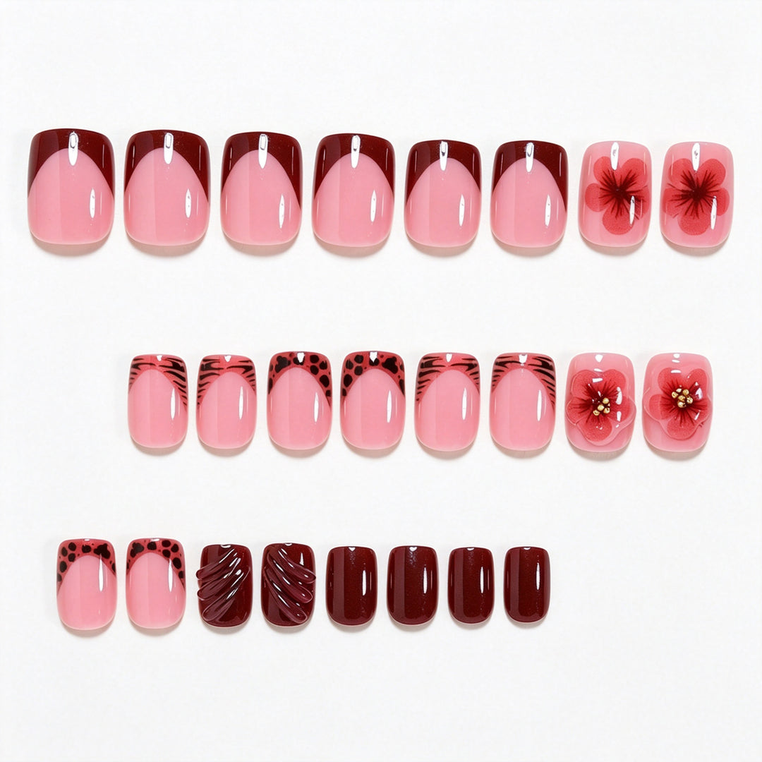 Dekoratives florales Press-On-Nagelkunst-Set Karnz