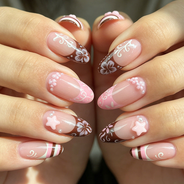 Dekorative Nagelkunst Karnz