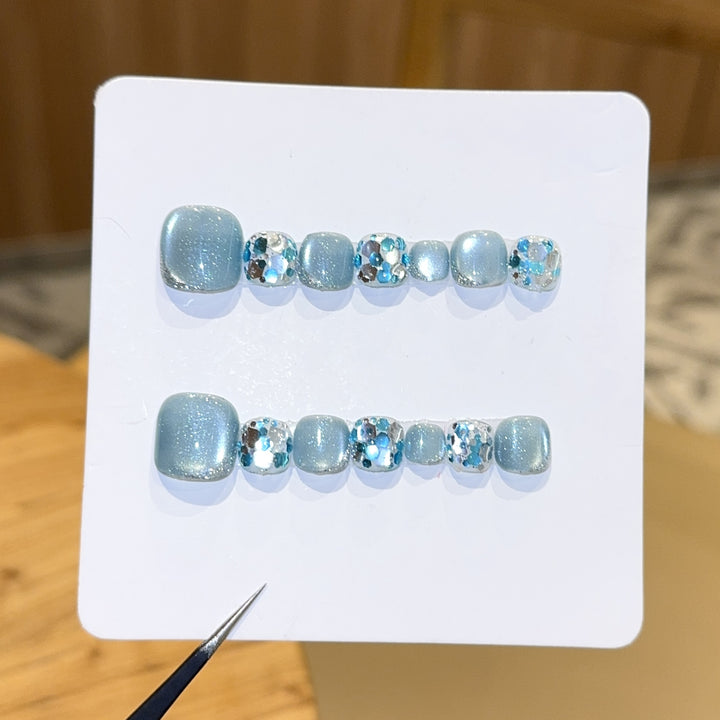 Glamouröse Kunstnägel Im Kühlen Glitzerdesign Karnz