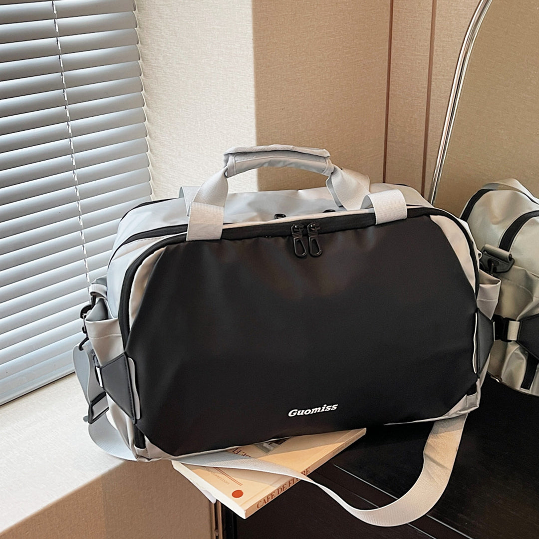 Vielseitige wasserabweisende Reisetasche Karnz