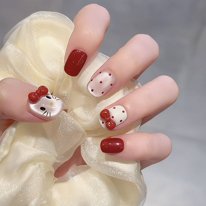 Premium Glitzernde Press-On Nagelerweiterungen Karnz