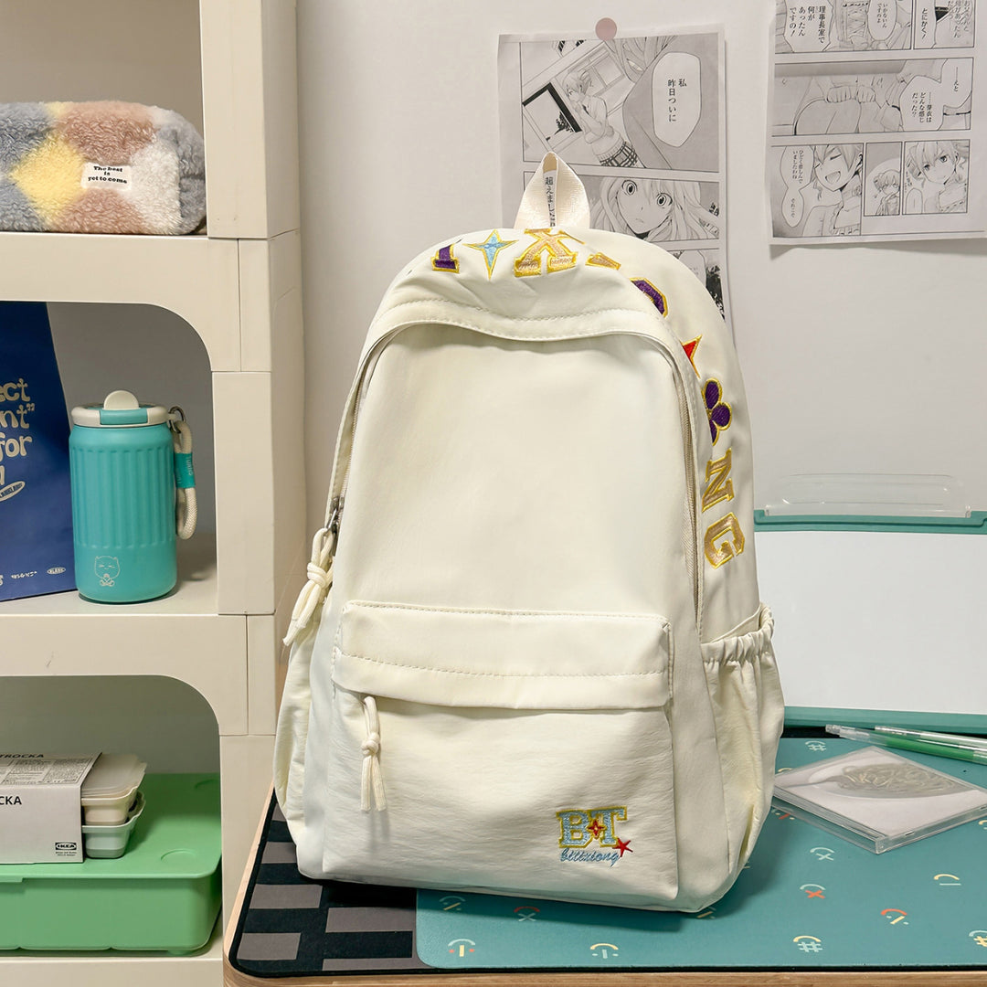 Stylischer bestickter Rucksack