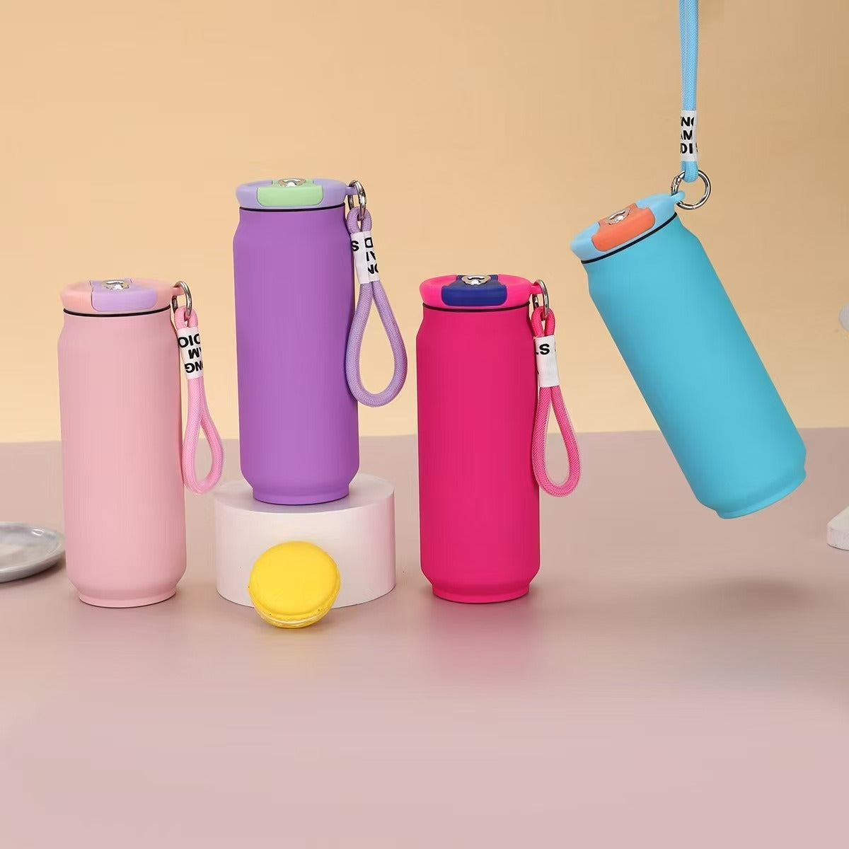 Damen isolierte Wasserflasche mit praktischem Tragegriff Karnz