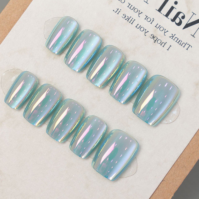 Stylisches Press-On-Nagelset mit schillerndem Finish Karnz