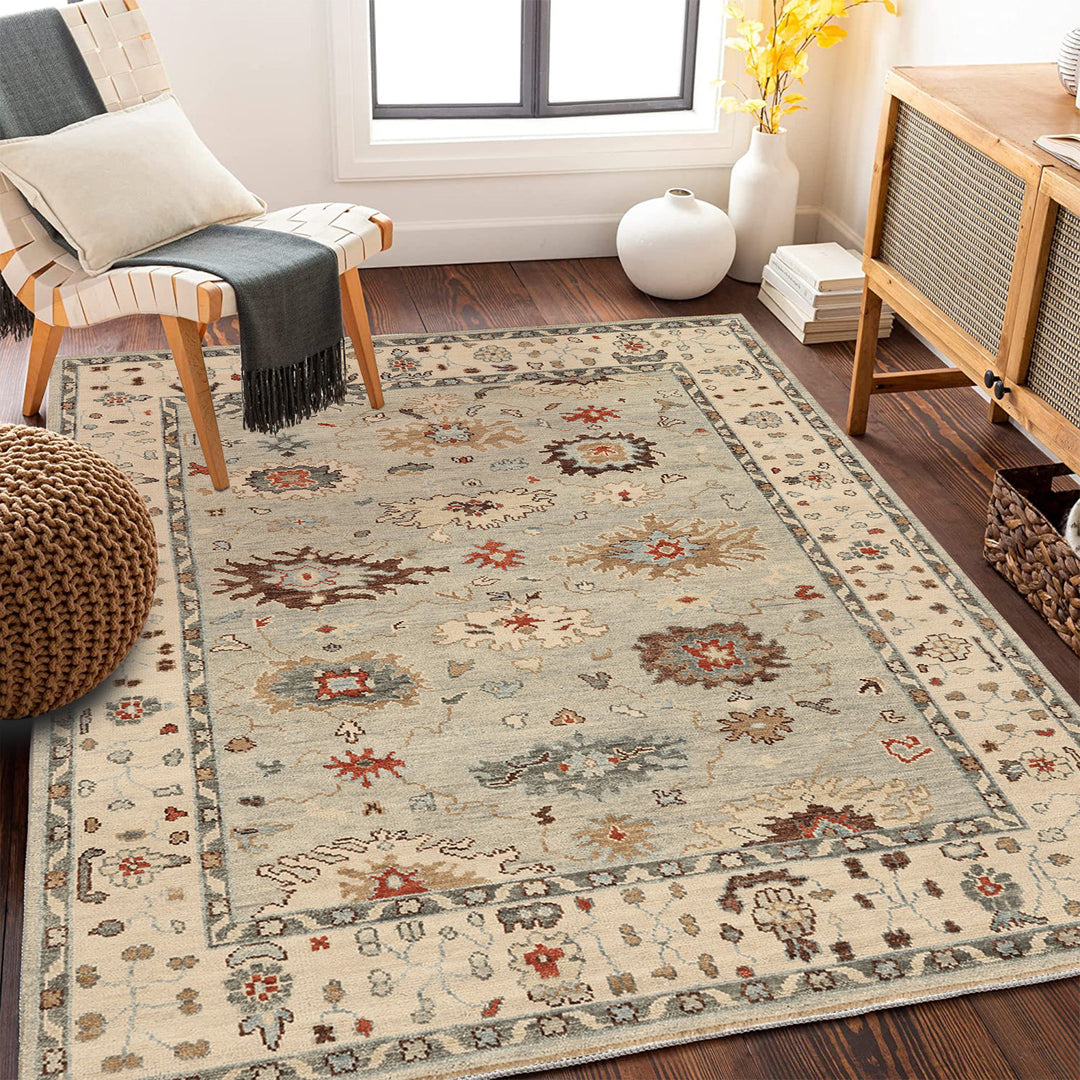 Vintage-inspirierter floraler Teppich