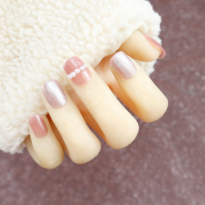 Luxus Press-On Nagelset mit Perlen- und Glitzerakzenten Karnz