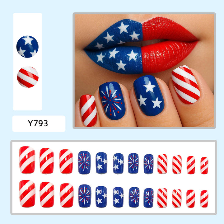 Kunstnägel Im Patriotischen Design Karnz